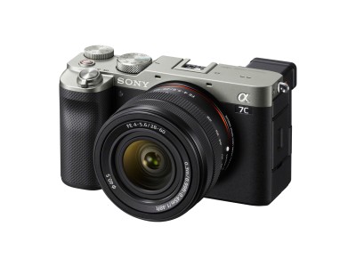 Sony A7C kamerahus + FE 28-60mm f/4-5,6, 24,2 Mpixel, 10 bps, film 4k/30p, bildstabilisering, pixel shift, WiFi/Bluetooth/NFC